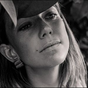 Meet your Posher, Alexandra